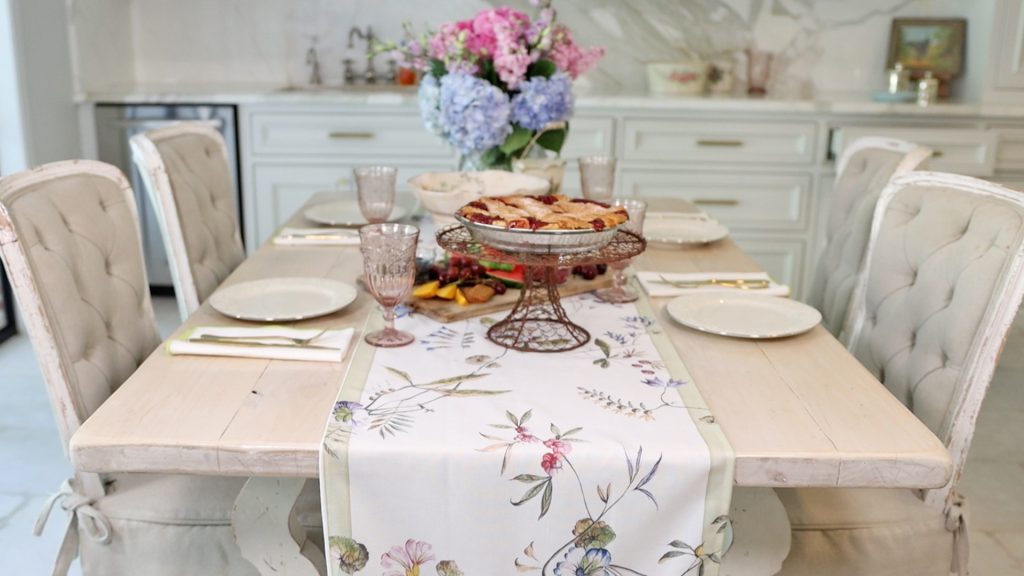 Final styled summer tablescape in Amitha Verma’s breakfast room.